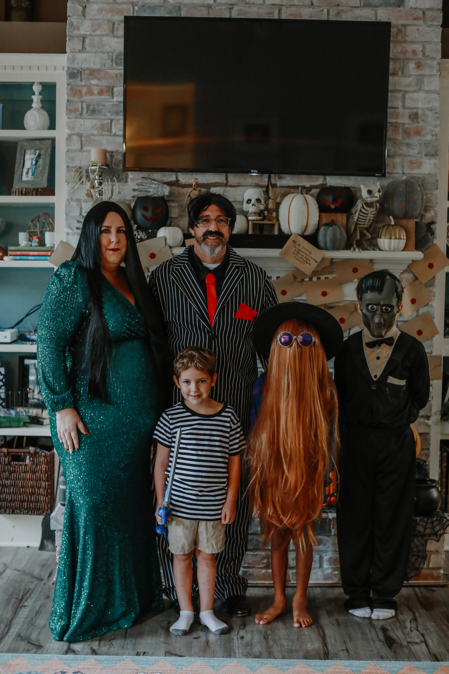 14 Family Halloween Costume Ideas: For Big-ish Families - We Five